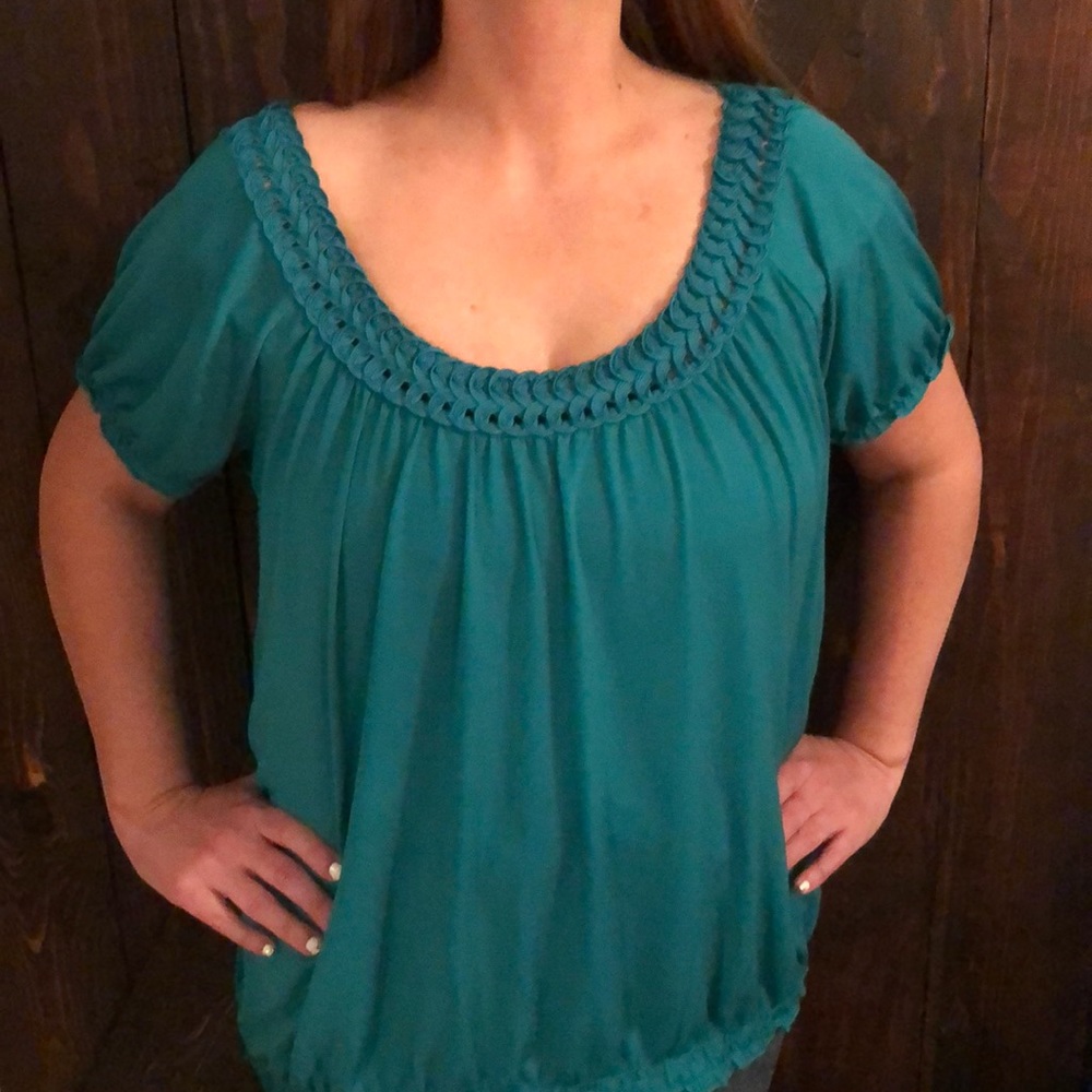 NEW Women’s XL Top